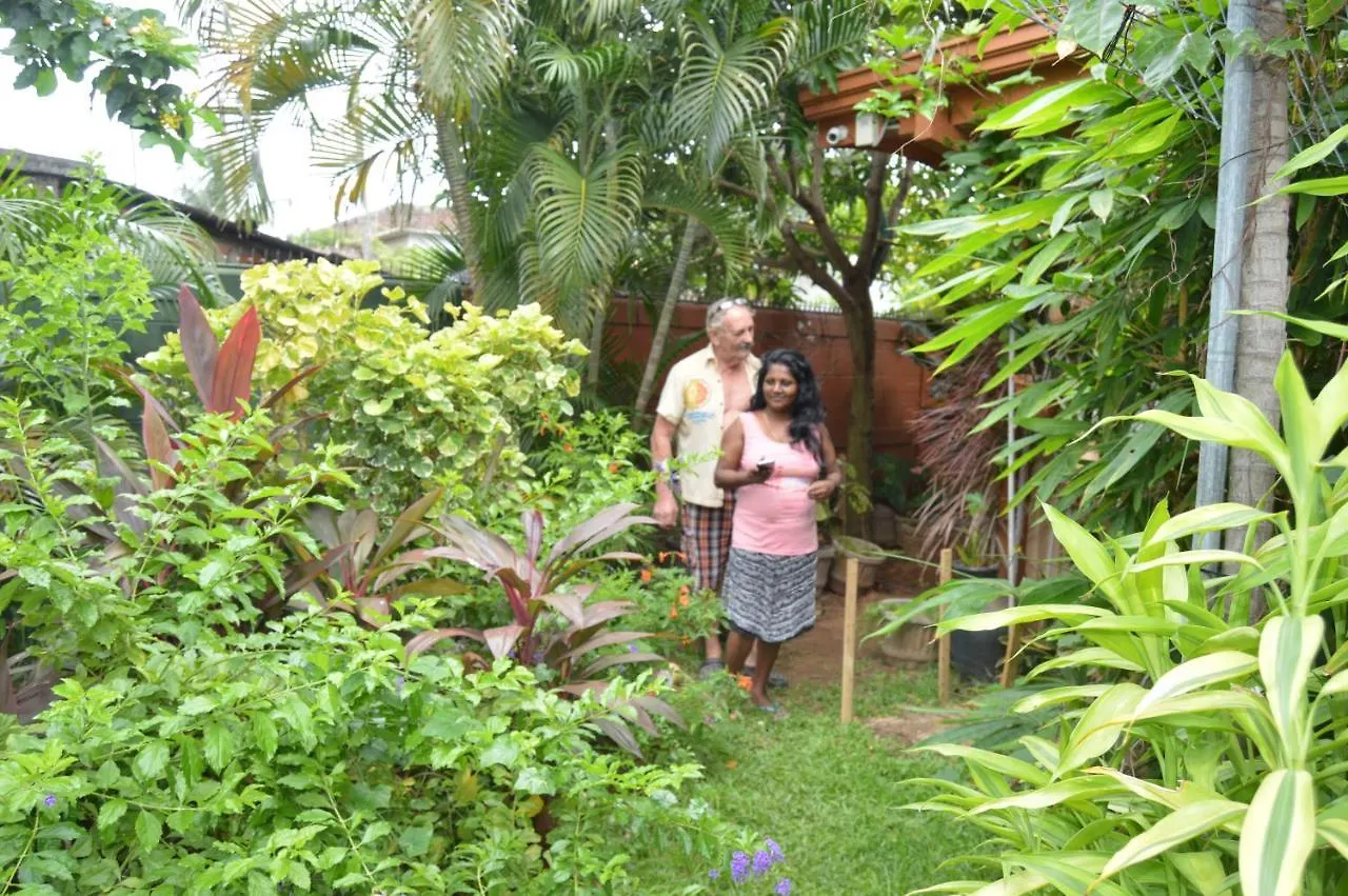 Apartament Familyhouse Negombo 0*,